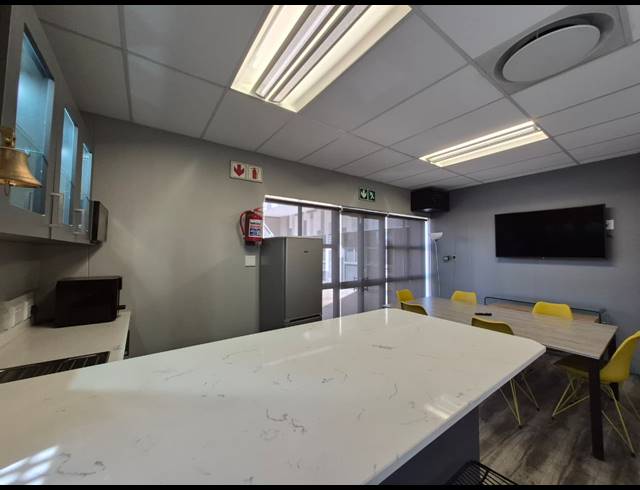 153M² OFFICE TO LET IN ILLOVO